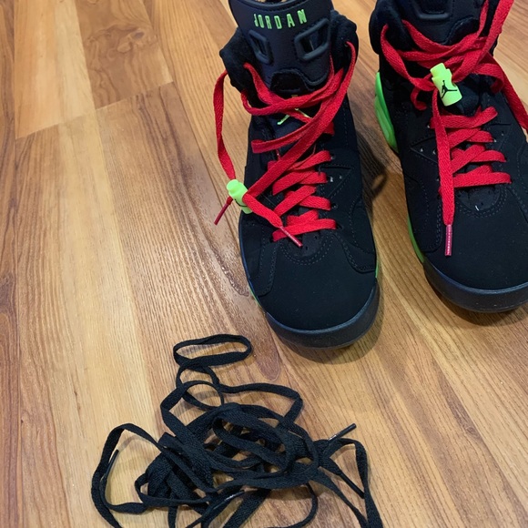 Air Jordan 6 - Picture 9 of 9